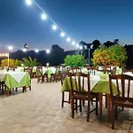 Le Rocce 4* SantʼAgata deʼ Goti