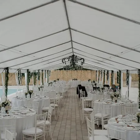 Le Rocce 4* SantʼAgata deʼ Goti