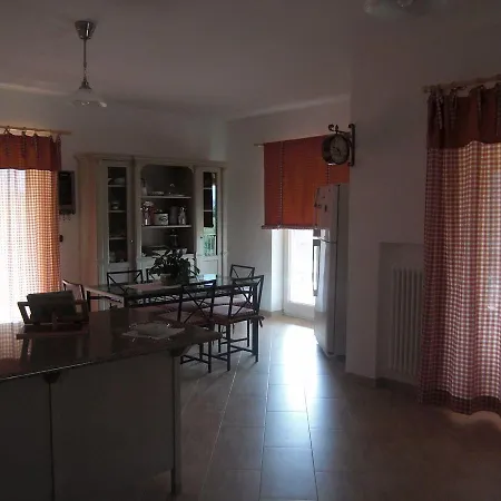 Le Rocce Nocleg ze śniadaniem SantʼAgata deʼ Goti