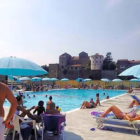 Le Rocce 4*