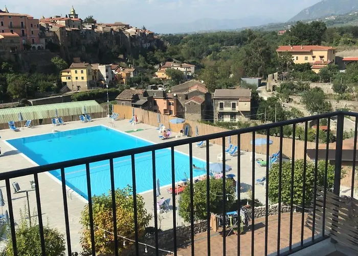 Le Rocce SantʼAgata deʼ Goti