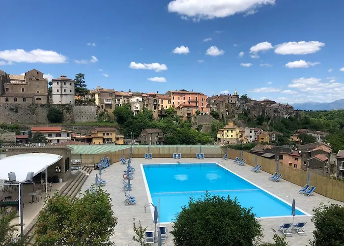 Le Rocce SantʼAgata deʼ Goti