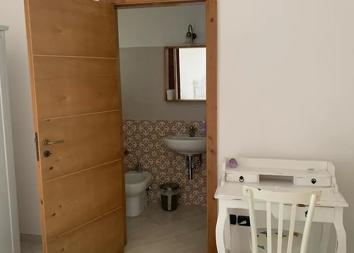 فندق مبيت وإفطار Le Rocce 4*