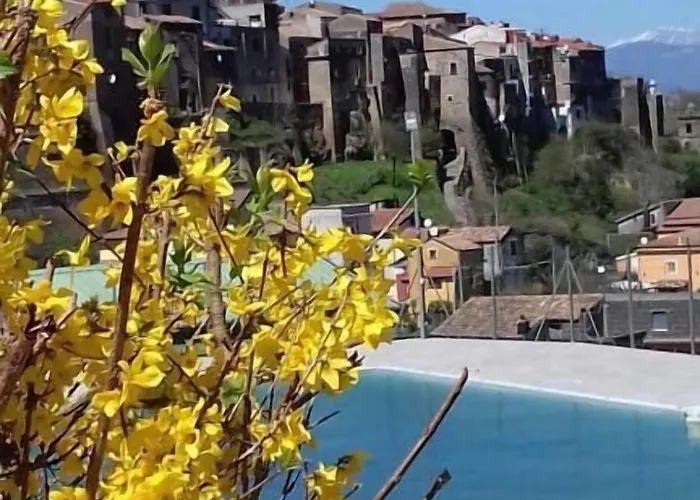 Le Rocce 4* SantʼAgata deʼ Goti