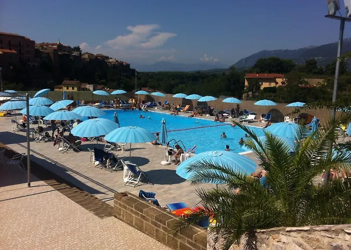 Le Rocce فندق مبيت وإفطار SantʼAgata deʼ Goti