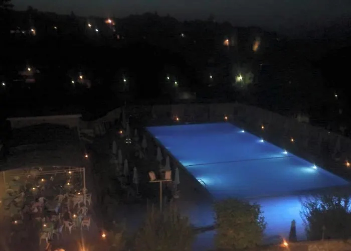 فندق مبيت وإفطار Le Rocce