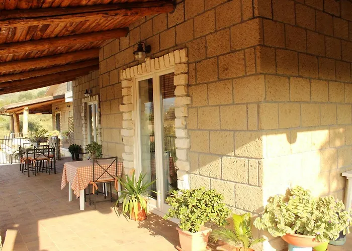 فندق مبيت وإفطار Le Rocce SantʼAgata deʼ Goti